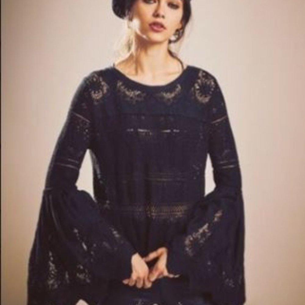 FREE PEOPLE Black Once Upon a Time Linen Blend Knit Bell Sleeve Top XS
